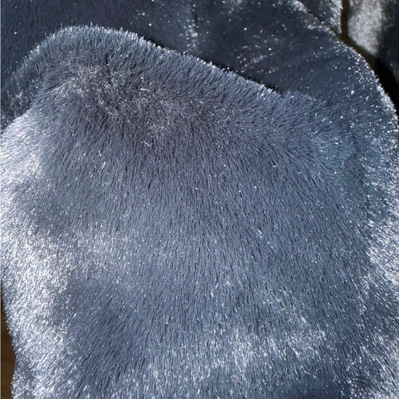 H&M Black Faux Fur Teddy Jacket - Picture 3 of 5